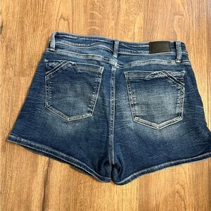 Buckle Black Fit No 53 Madison Stretch Denim Shorts Womens Size 28